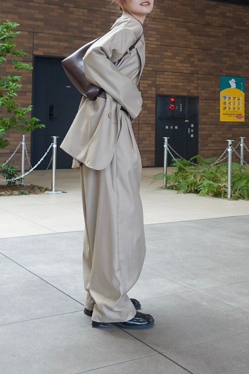 テーラードオーバージャケット